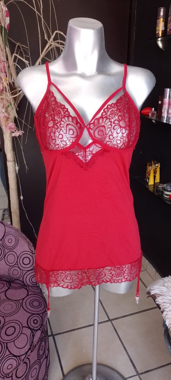 baby doll color vino con liguero
