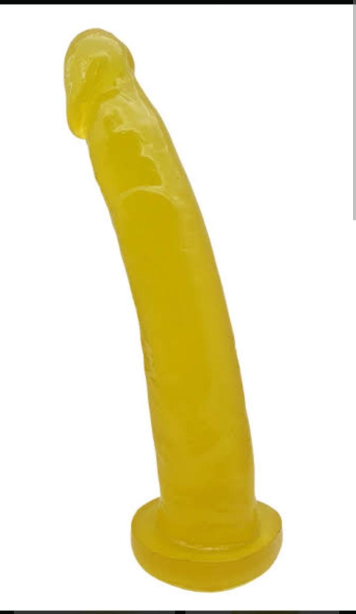 Dildo 19 cm amarillo